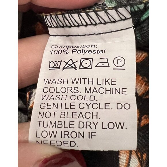 Shein Curve Womens 1XL Black Floral BellSleeve FauxWrap Top Tropical Lightweight - Picture 6 of 8